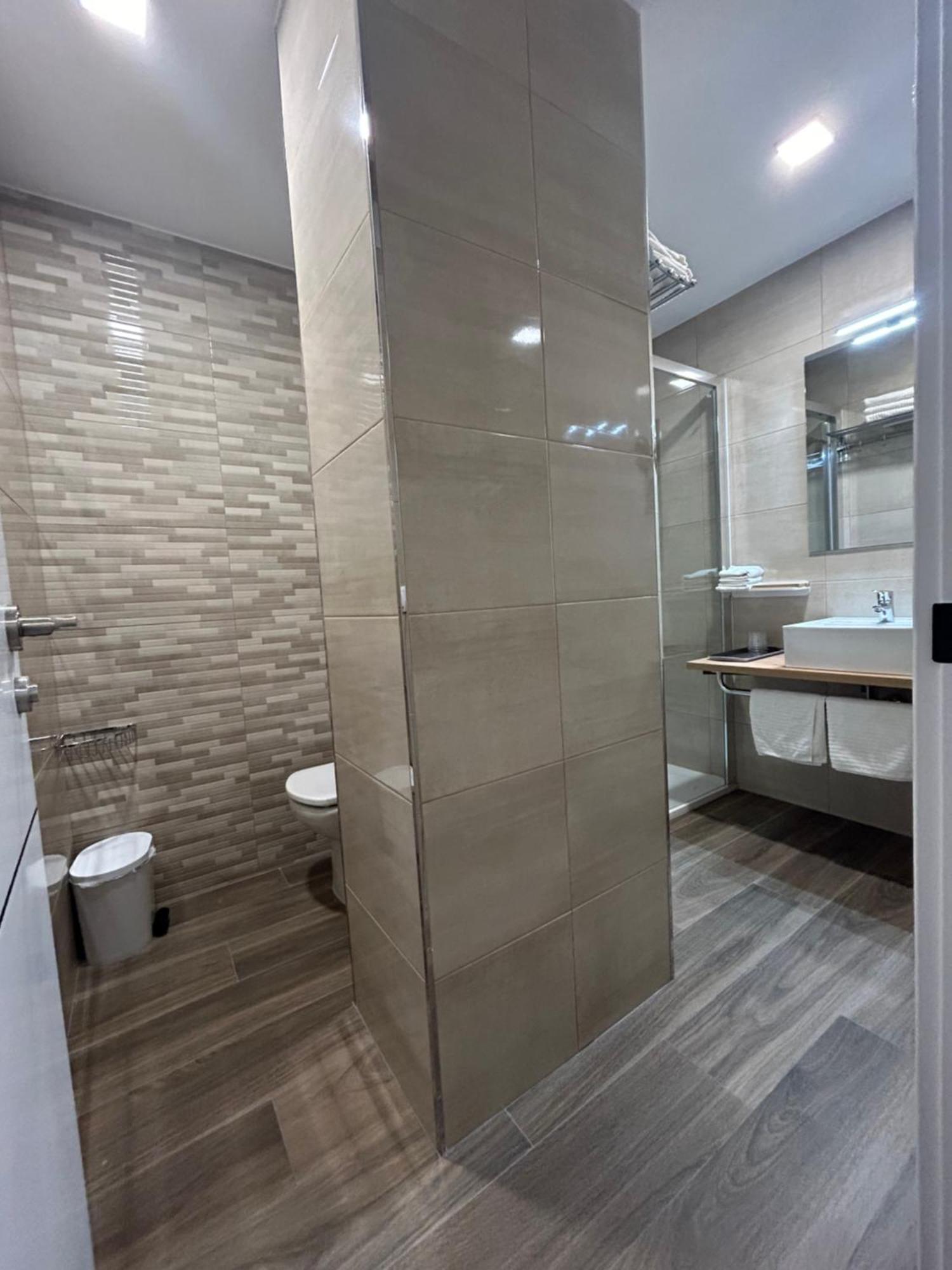 Alianza Suites Madrid Exterior foto